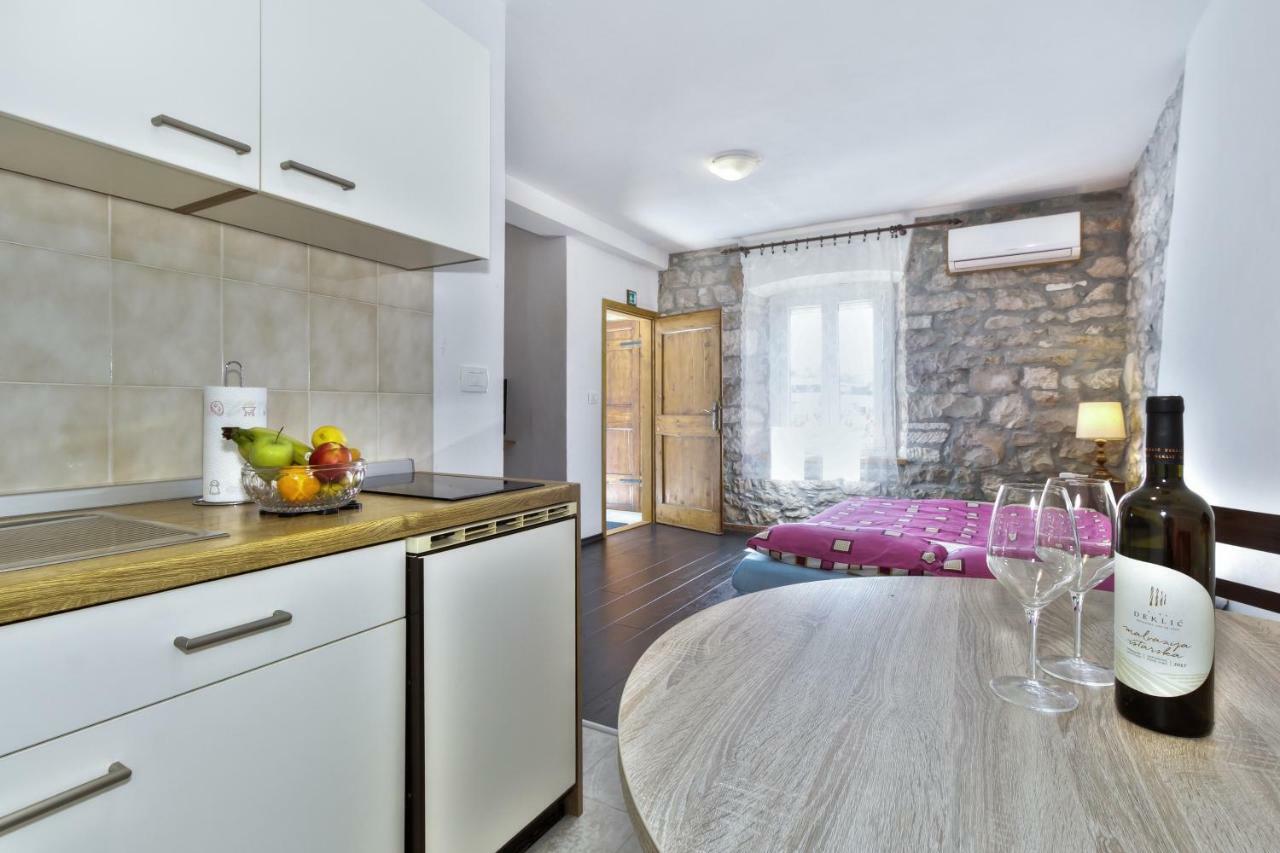 Apartmani Anna Умаг Экстерьер фото